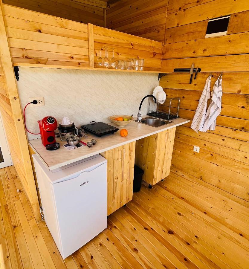 Cozyhut Бунгало Под Наем 切尔诺莫雷茨 外观 照片