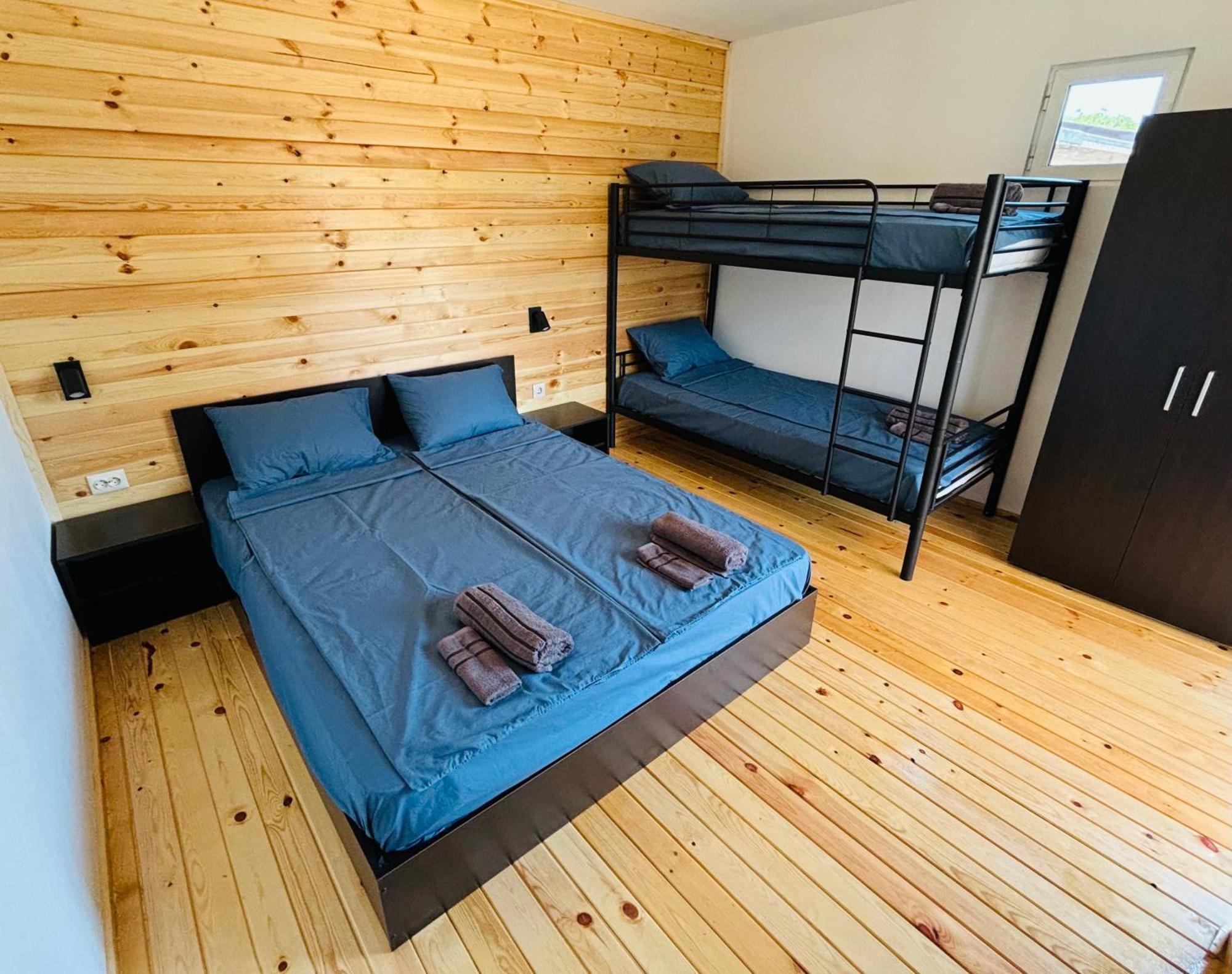 Cozyhut Бунгало Под Наем 切尔诺莫雷茨 外观 照片